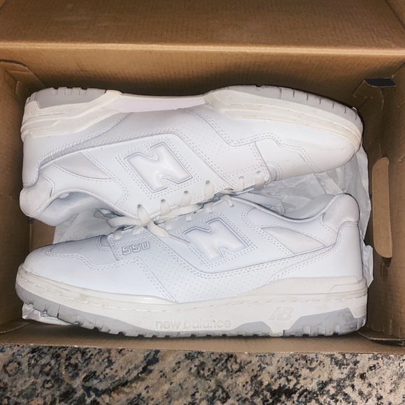 New Balance Other - MENS NEW BALANCE 550 (WHITE & GRAY)